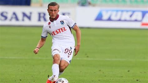 T­r­a­b­z­o­n­s­p­o­r­­d­a­ ­y­e­n­i­ ­y­ı­l­d­ı­z­ ­S­e­r­k­a­n­ ­A­s­a­n­